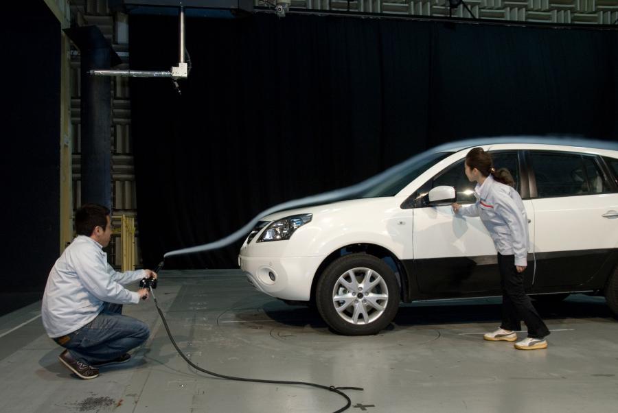  Renault Koleos 2008 года  (фото 94 из 188)